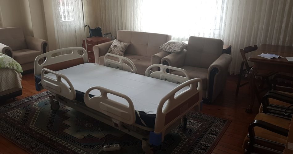 hasta yatağı tokat